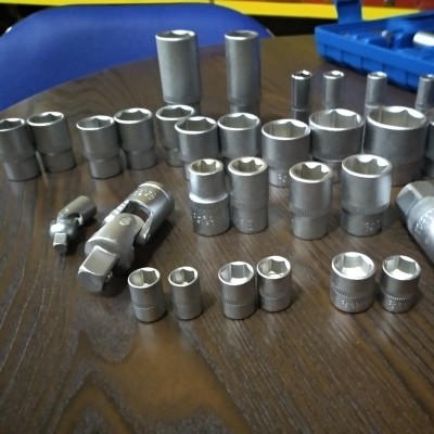 TF-9030 17PC插卡1/2”3/8” 1/4“ E型套筒组套维修图2